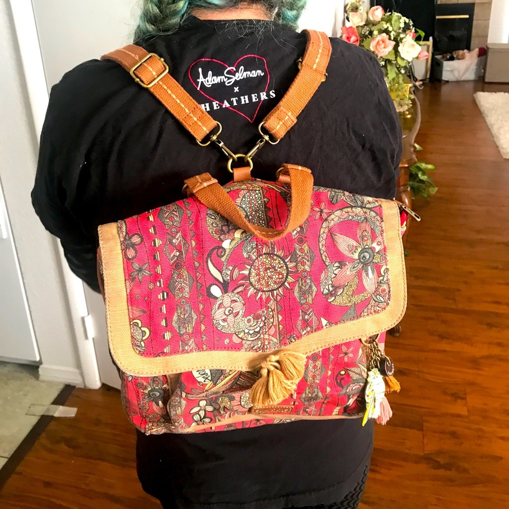 Sakroot back pack flowers design